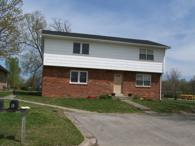 Glades Village - Glades Village Apartments