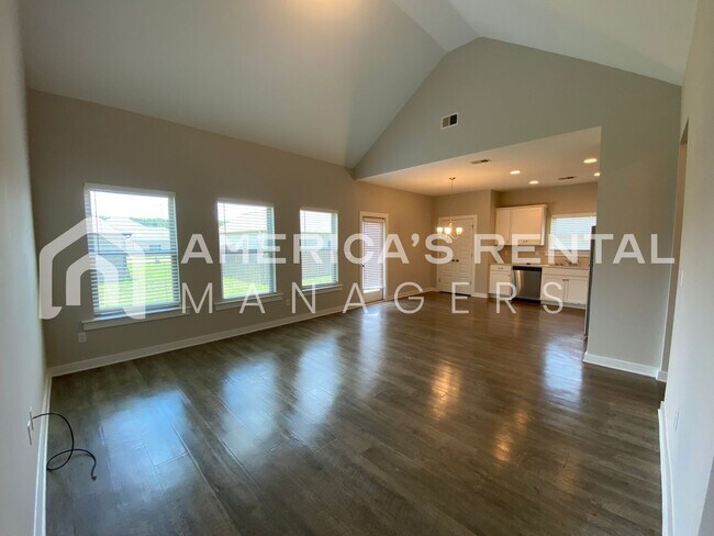 Photo - Home for Rent in Clanton, AL!