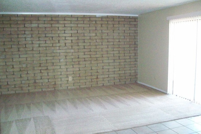 Photo - Spacious 3-Bedroom Home in Tempe