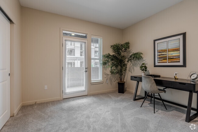 2BR, 2BA - 1034 - Second Bedroom