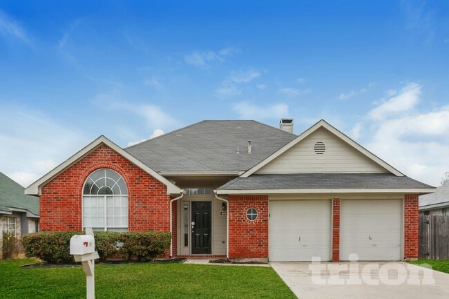 Building Photo - 8021 Ashridge Rd