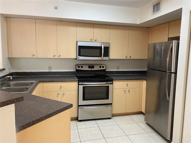 Building Photo - 4151 San Marino Blvd Unit 207 Rental