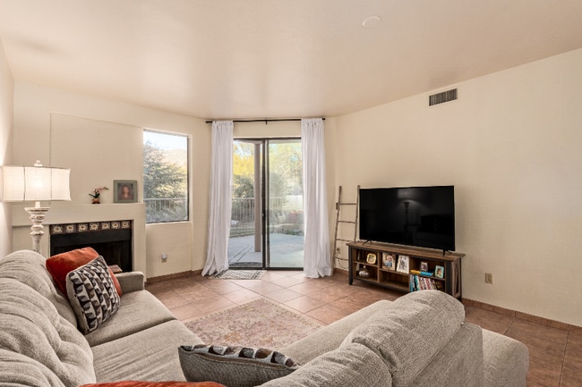 Photo - 5675 N Camino Esplendora Unit 3114