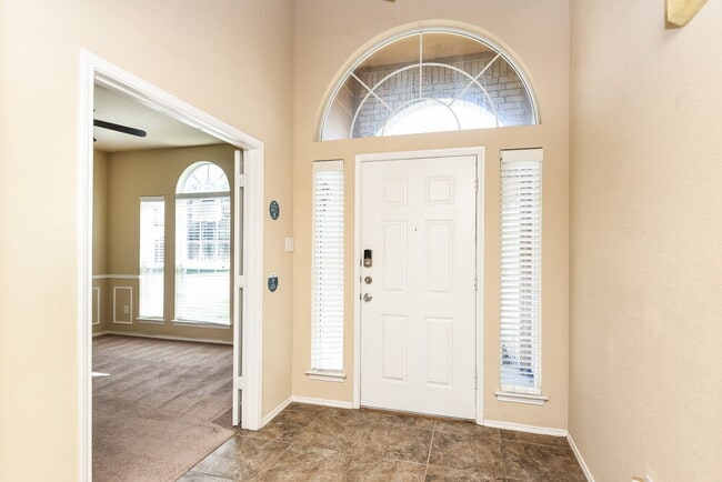 Photo - 1313 Pepperfield Ct