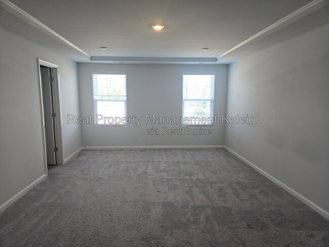 Photo - 1029 Aberleigh Ln
