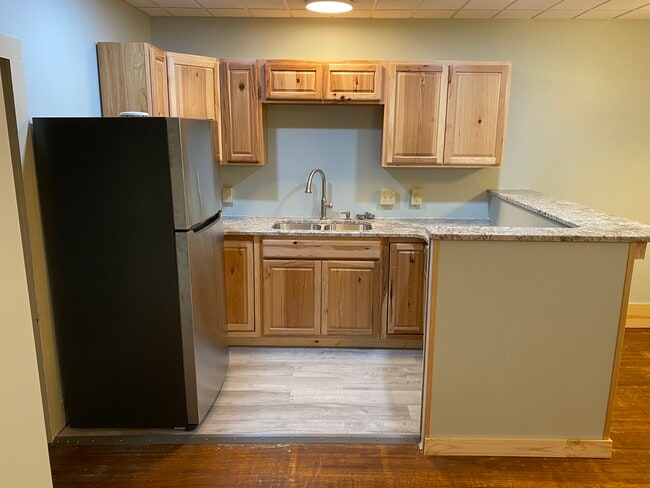 Photo - 326 E Locust St Unit .5