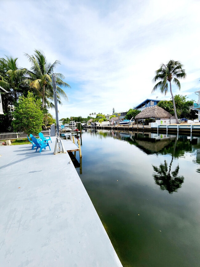 Building Photo - 135 Tequesta St Rental