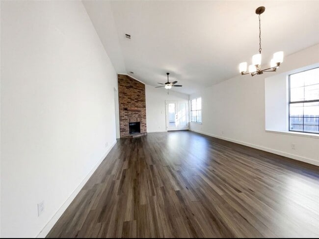 Photo - 2109 Woodland Oaks Dr