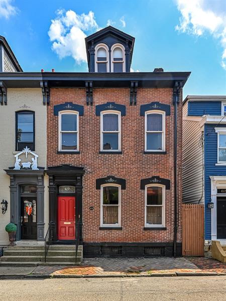Photo - 617 Avery St