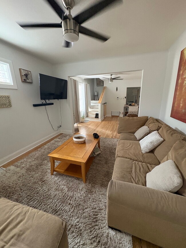 Building Photo - 10146 S Wentworth Ave