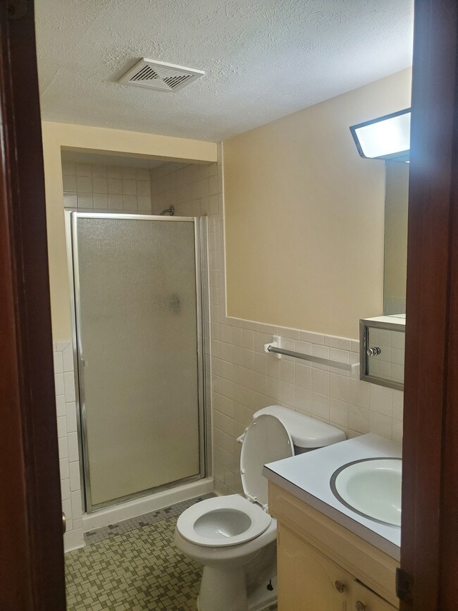 1234 E Elm St Unit 303