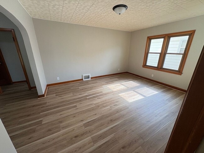 Photo - 3 Bedroom 1 Bathroom Single Family Home