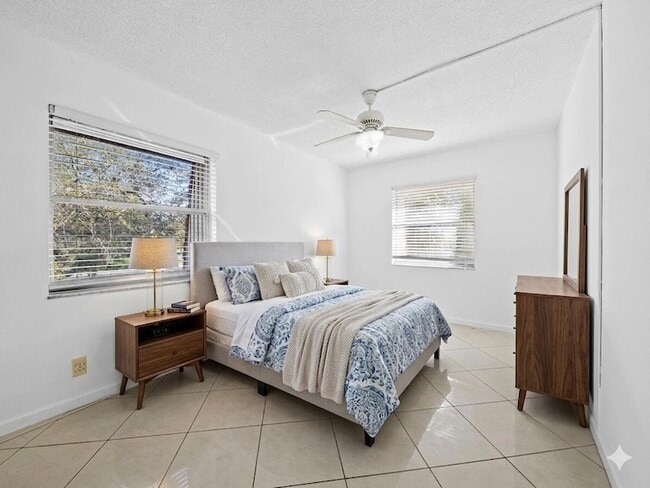 Photo - 1 Jacaranda Country Club Dr Unit 202