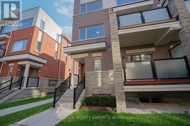 Photo - 240 Lagerfeld Dr
