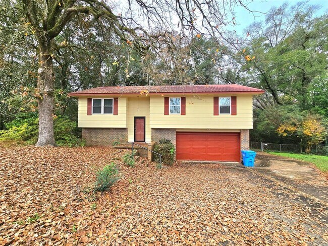 Photo - 106 Magnolia Ct