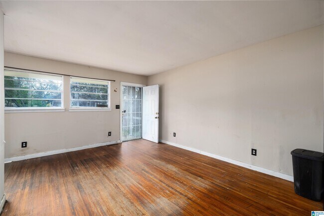 Photo - 2225 Beulah Ave SW