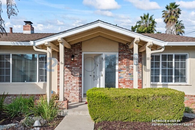 Photo - 246 St Andrews St