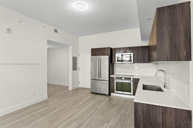 Photo - 2960 NE 207th St Unidad 508