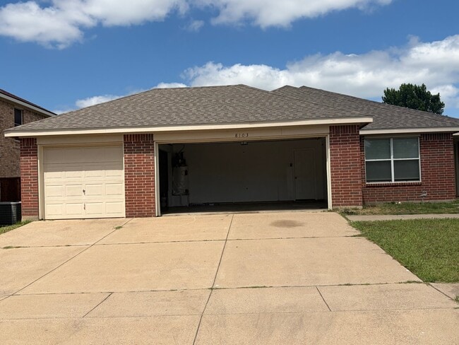 Building Photo - 8103 Zephyr Ct