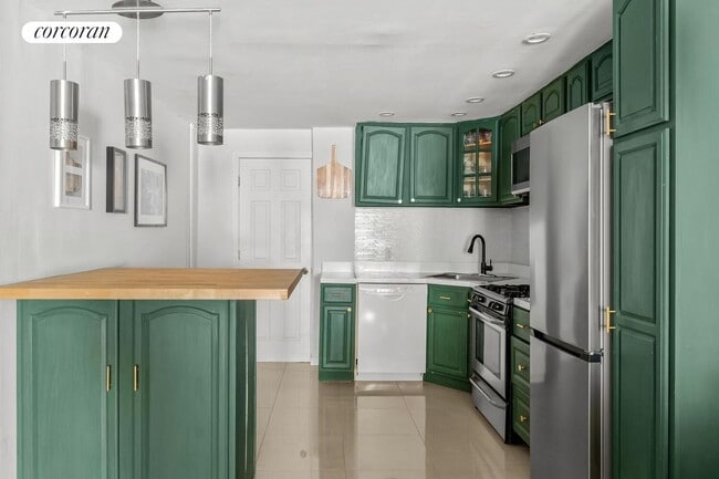 Photo - 91 Somers St