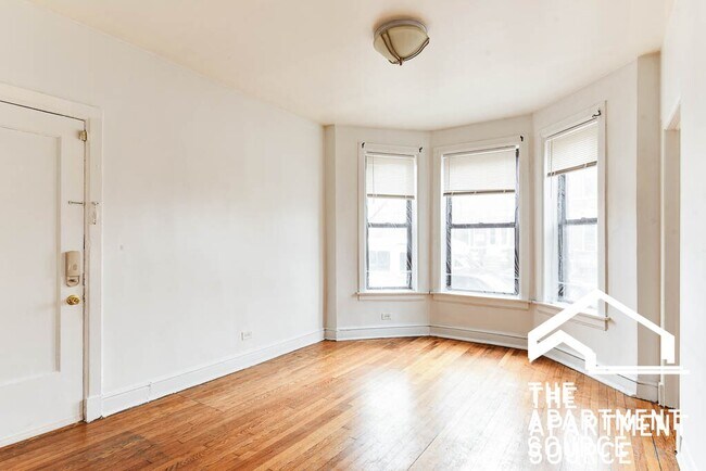 Photo - 1001 N Richmond St Unit 1N