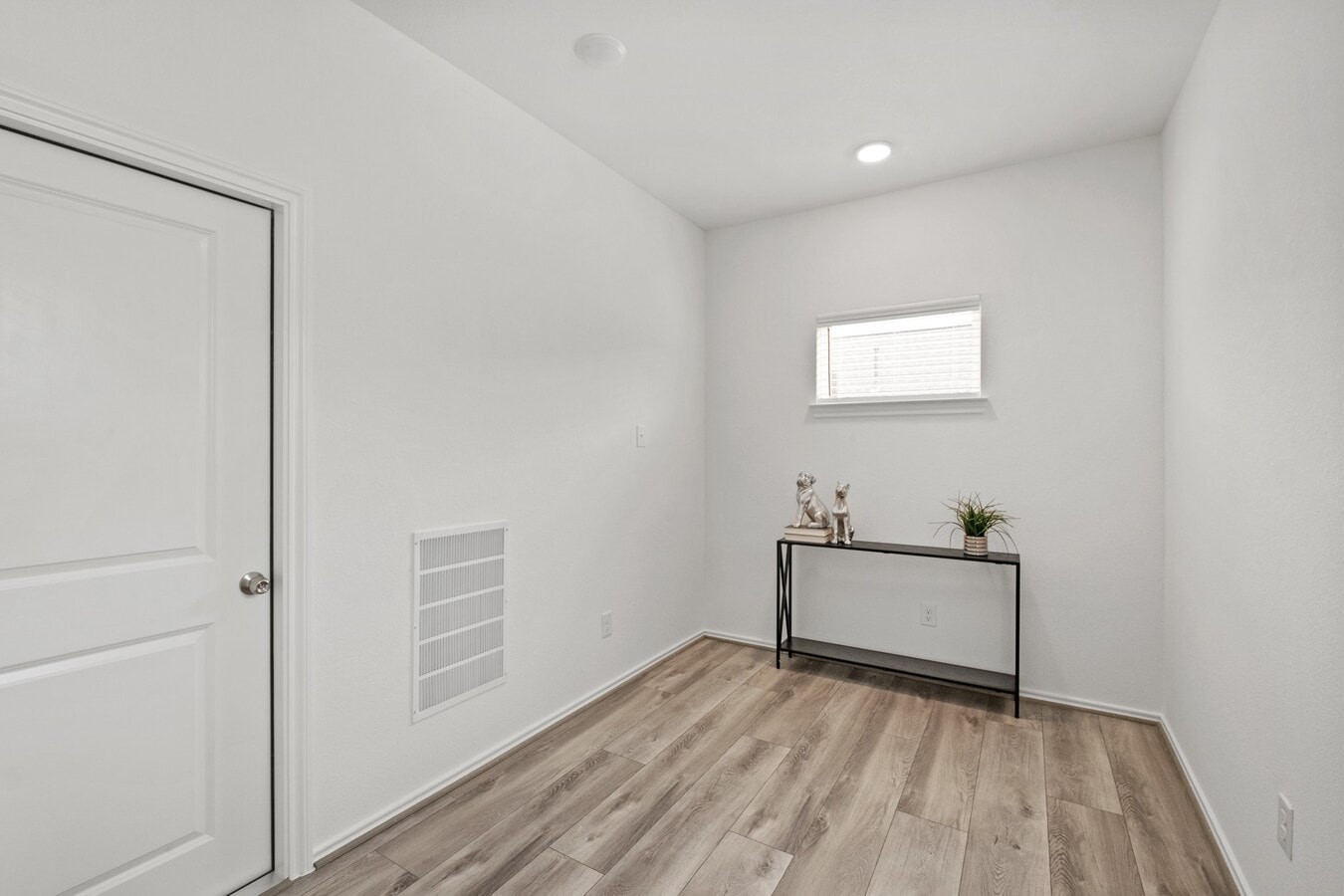 Photo - 1402 Wycliffe Dr