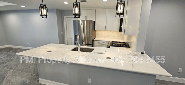 Photo - 1120 Lincoln Terrace Unit B