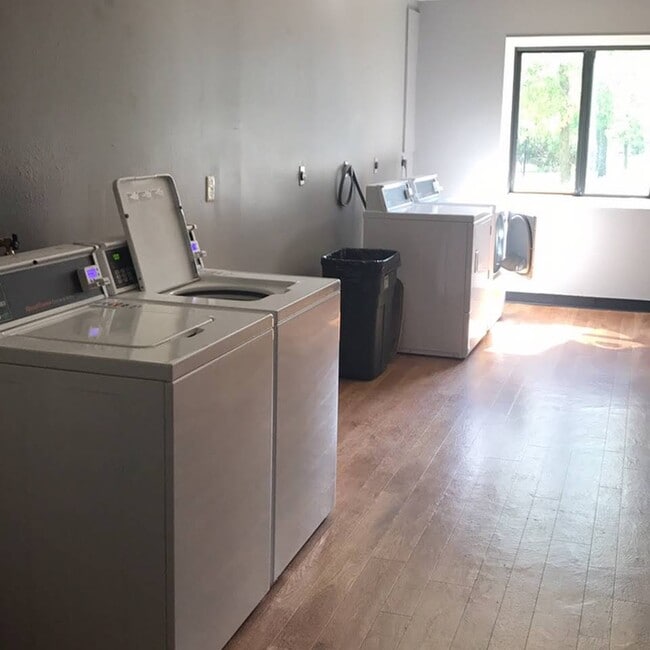 Meadowview Apartments Hibbing, MN