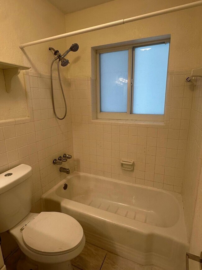 Photo - 3850 NE 21st Way Unit 41