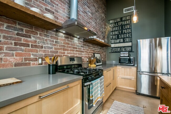 Photo - 4088 Redwood Ave Condo