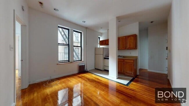 Building Photo - 2 bedroom in Manhattan NY 10003 Unit 8 Rental