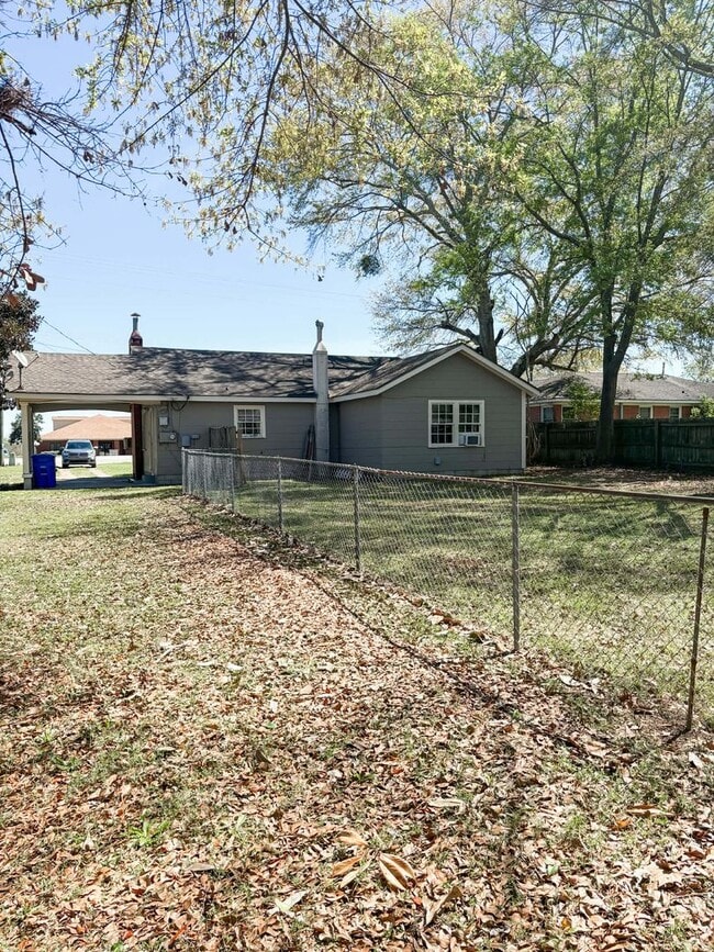 Photo - Charming 2-bedroom, 1-bath home