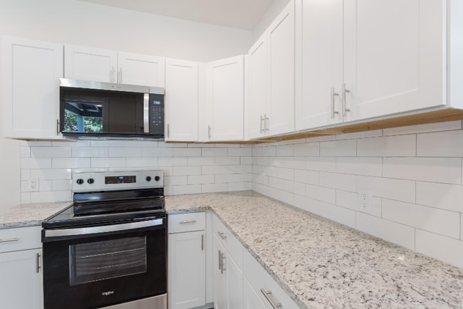 Photo - 102 W Texas St