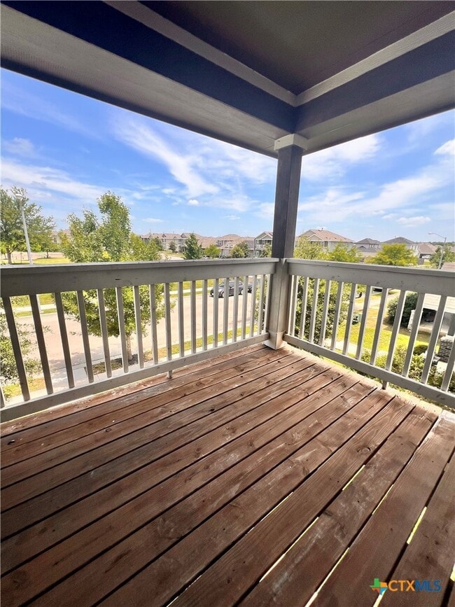 Photo - 100 Clearlake Dr
