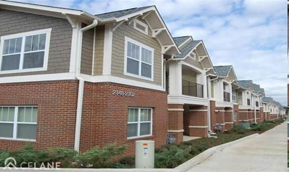 Tuxedo Terrace