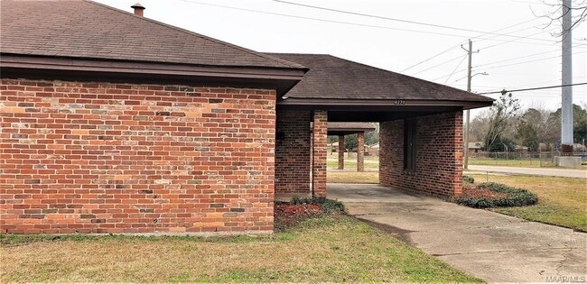 Photo - 4271 Amherst Dr Townhome