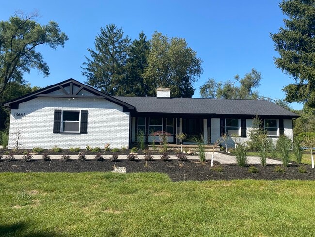 Building Photo - 18661 Laurel Dr Rental