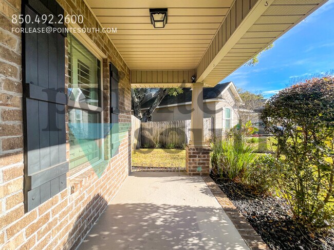 Photo - 263 Cottage View Dr