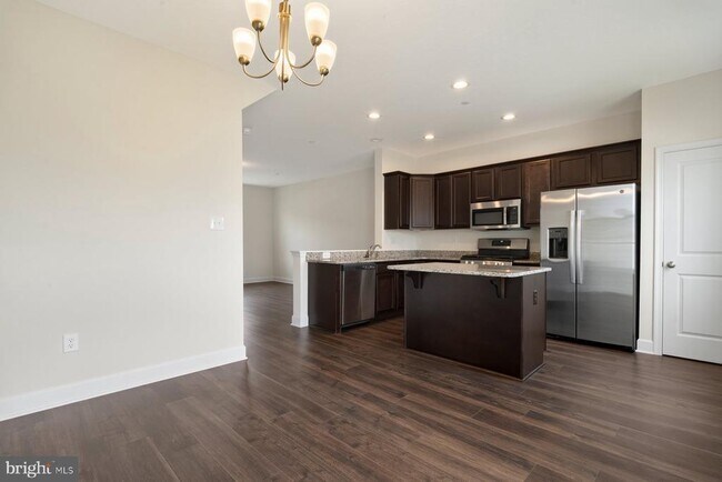 Photo - 109 Holstein Dr