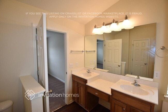 Photo - 532 Knothole Ln