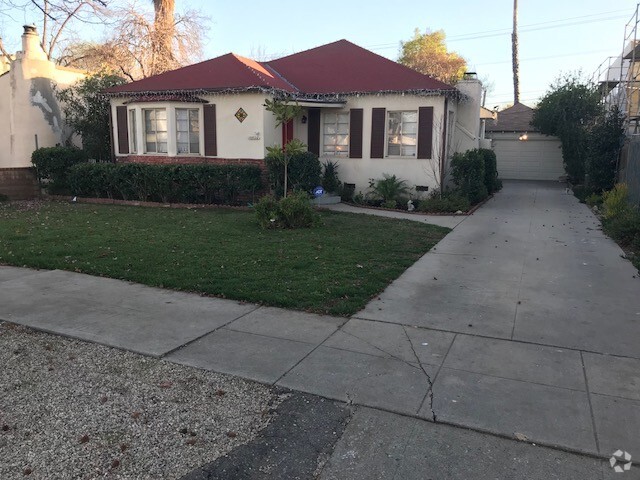 Front house - 10926 Hartsook St Rental