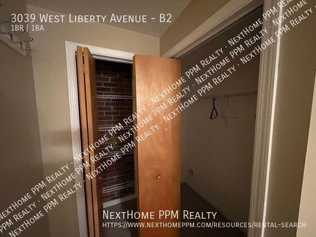 Photo - 3039 W Liberty Ave Unit B2
