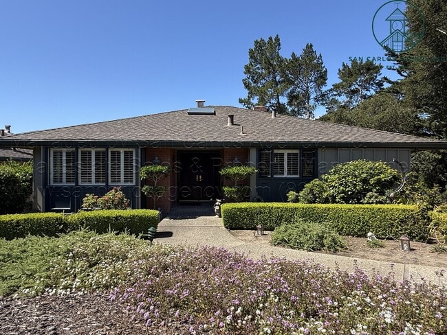Building Photo - 97 Del Mesa Carmel