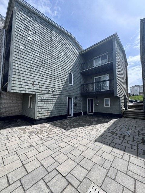 Building Photo - 5837 Gainsborough Pl