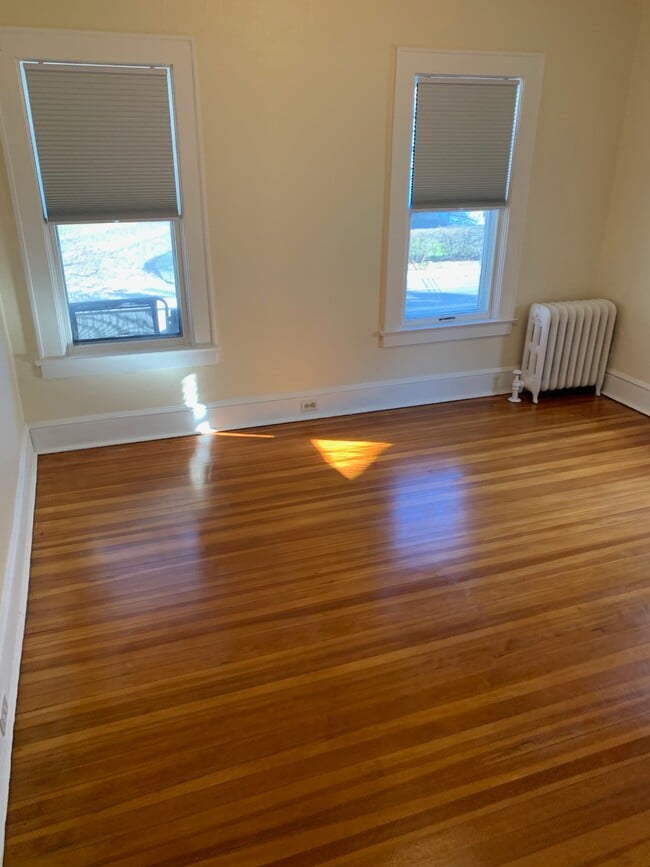 4 Gregory Blvd Apartments Unit 2 Norwalk, CT