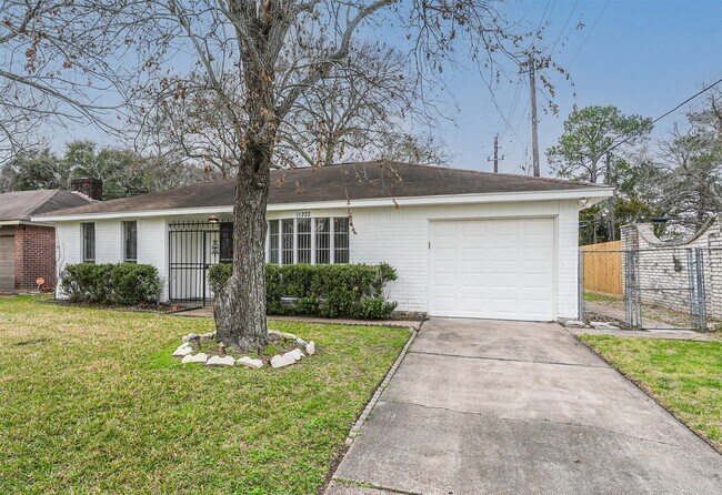 Photo - 15222 Wickbriar Dr