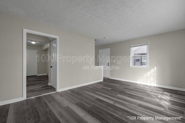 Photo - 99 N Waverly St