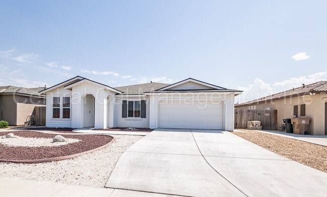 Photo - 4 bedroom, 2 Bath Home in the Desired Sout...