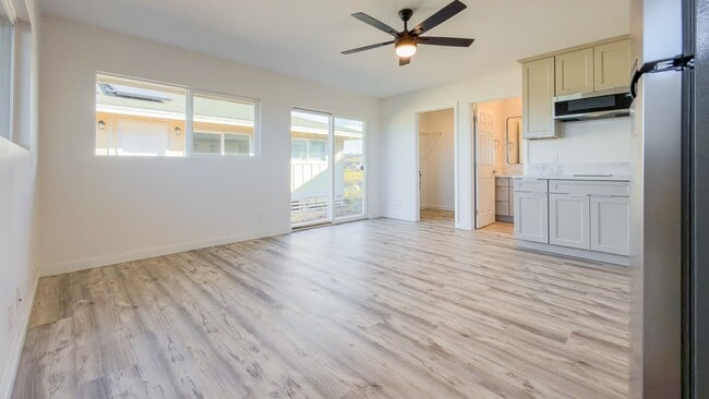 Photo - 914 Kuhua St