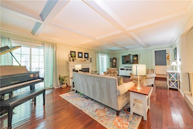 Photo - 36 Old Johnson Ln